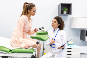 Implanon: O que é e quais são os benefícios do chip anticoncepcional?