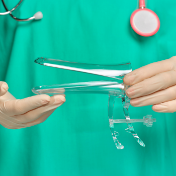especulo-vaginal-e-um-instrumento-utilizado-no-exame-de-papanicolau-1676495161785_v2_4x3